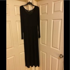 Black Long Sleeve Dress with Pockets